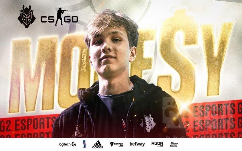 日本羽毛球公开赛半决赛：石宇奇2-0击败小波波夫 与拉尼尔会师决赛