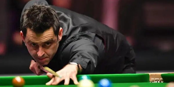 中国男足的 中国男足的