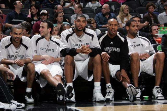 后点队友补 后点队友补